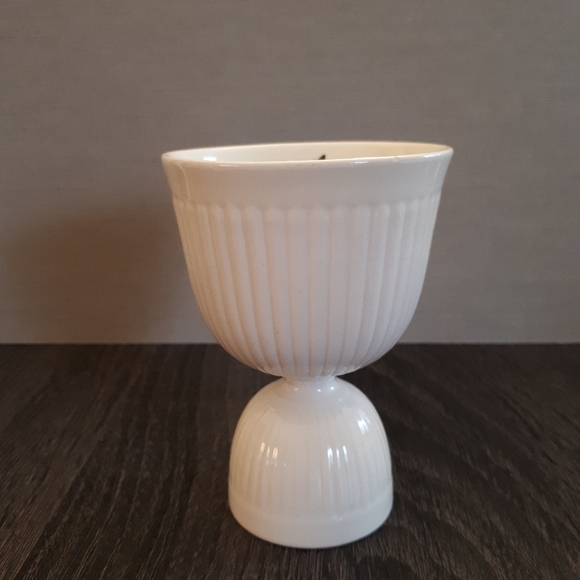 Vintage Wedgwood Ceramic Double Egg Cup - Picture 3 of 8